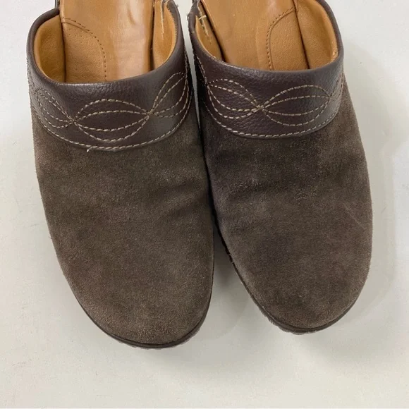 Sofft leather suede slip on heeled mules Minimalist, capsule wardrobe - Picture 2 of 6